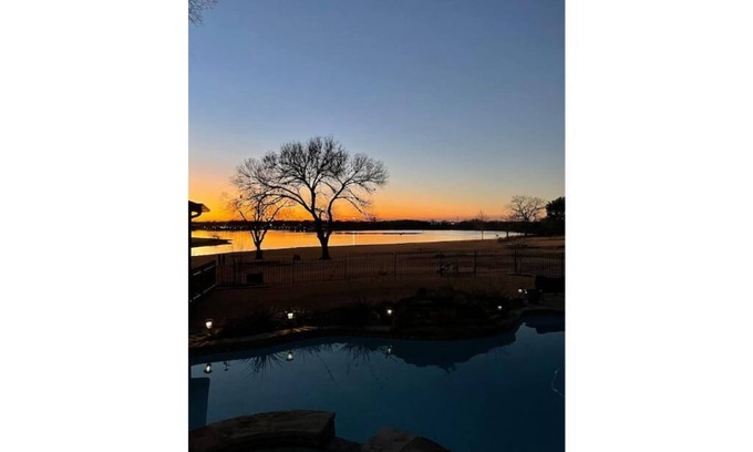 Frisco Apartment | Studio for 2 on Lake in Frisco - second floor