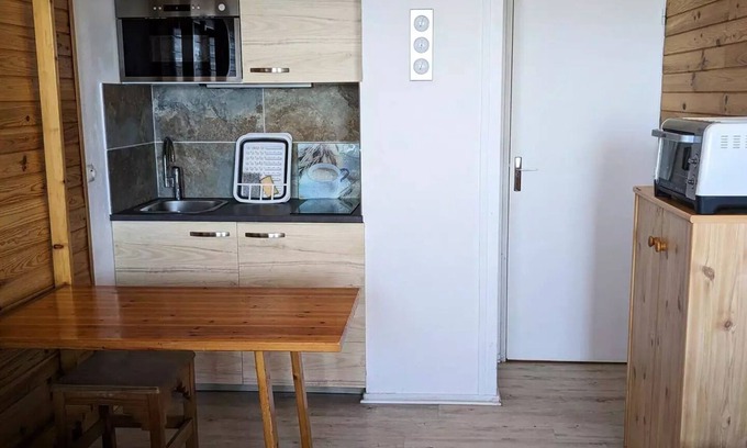 Les Adrets Apartment | Studio for 2 persons