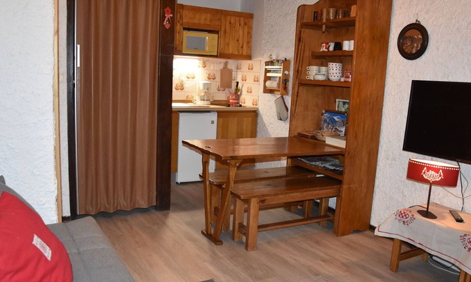 Pralognan-la-Vanoise Apartment | Studio for 4 people with terrace in Pralognan-la-Vanoise