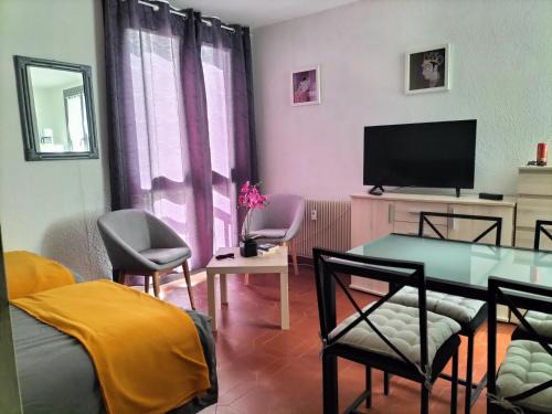 Greoux-les-Bains Apartment | Studio Gréoux les Bains