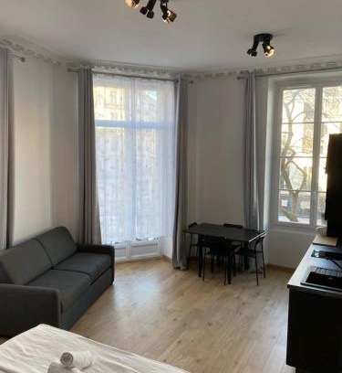 Bonne-Nouvelle Apartment | Studio Grand Rex