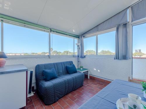 Le Barcares Apartment | Studio Les Marines-4 by Interhome