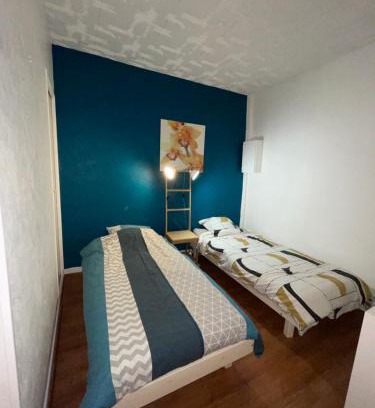 Bagneres-de-Bigorre Apartment | Studio N 2 avec patio en plein cœur de la ville