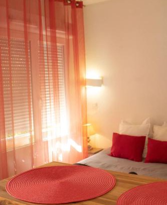 Juvignac Apartment | Studio - Piscine, proche du golf