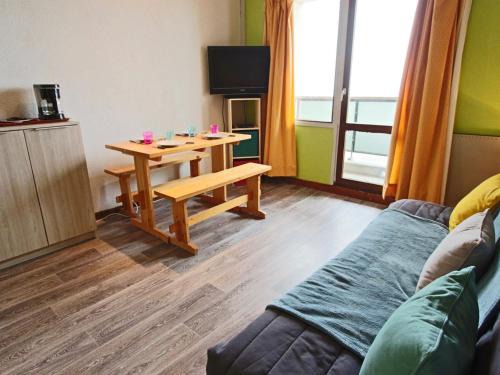 Chamrousse Apartment | Studio rénové lumineux, balcon, animaux admis - FR-1-340-154