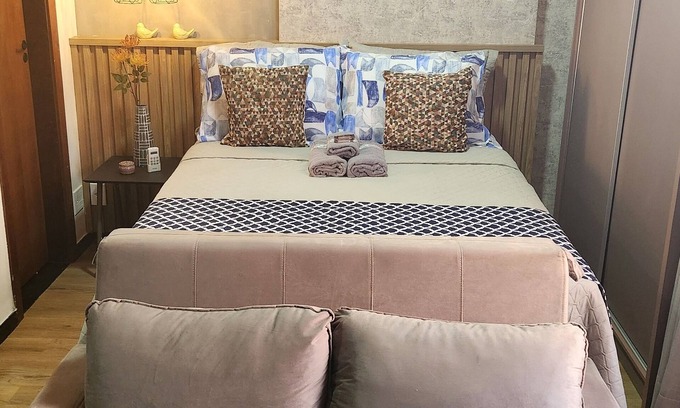 Guara Apartment | Studio Rosé - Park Sul near the airport