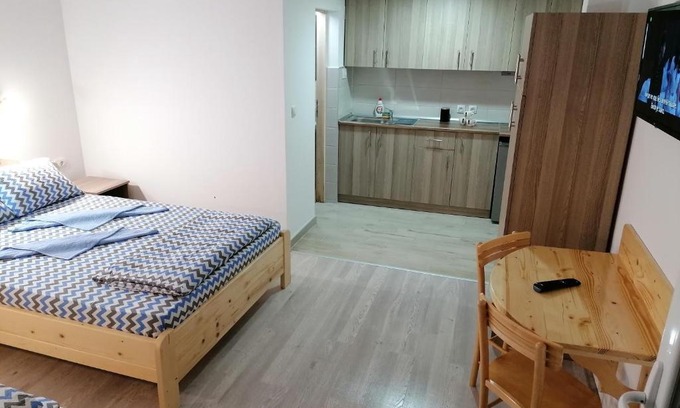 Ribarska Banja Apartment | Studio sa francuskim i pomoćnim ležajem - Romansa