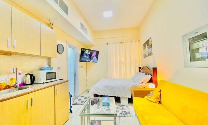 Old Dubai Apartment | STUDIO STAR