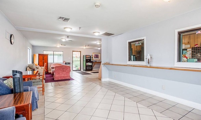 San Antonio Hotel | Studio Suites