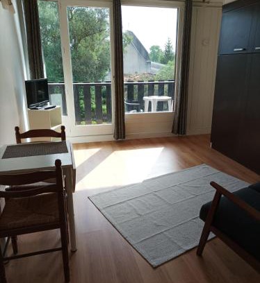 Dax Apartment | Studio tout confort au bord du lac d'Estey avec parking privé