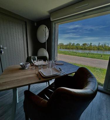 Beaugency Apartment | Studio vue sur Loire