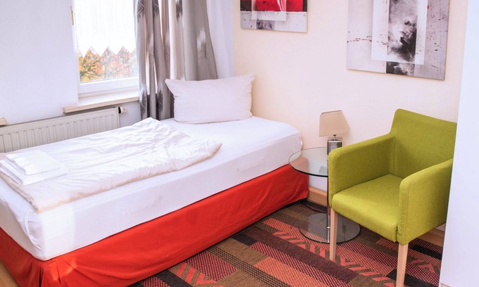 Plauen Apartment | Studio with 3 bedrooms