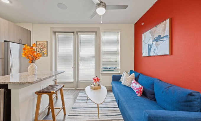 Fort Worth Apartment | Studio with Patio, Pool, Gym, Parking, Queen Bed & More