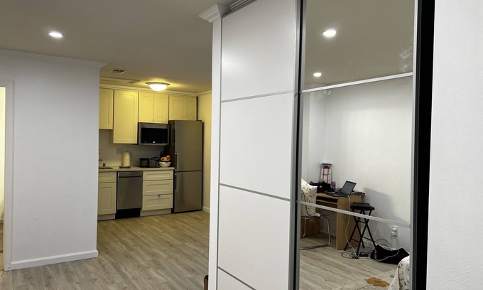 Burbank Apartment | Studio with private entrance and private backyard