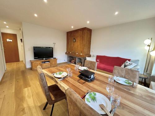 Megeve Apartment | Studios + Cabine à Megève, 4 Couchages, 500m des Remontées, Balcon Sud, Parking Inclus - FR-1-597-34