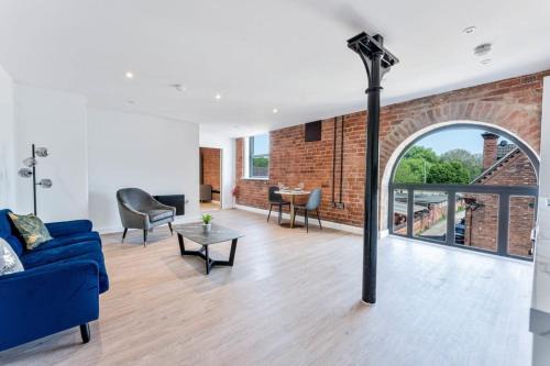 Burton on Trent Apartment | Stunning 1 Bed Apartment in Burton-on-Trent