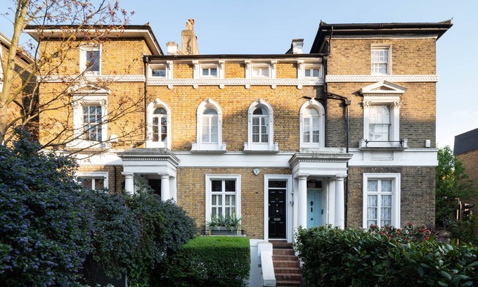 Chelsea House | Stunning 3 bedroom house in Chelsea