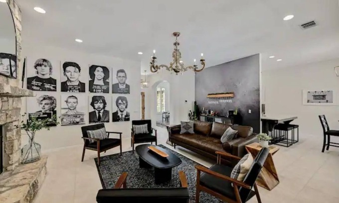 Dripping Springs House | Stunning 5-Bedroom Home with Pool and Bar - Sleeps 14 & Pet Friendly!