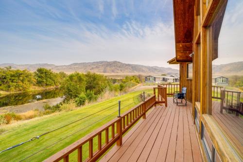 Brewster House | Stunning A-Frame Home with Views, 10 Mi to Okanogan!