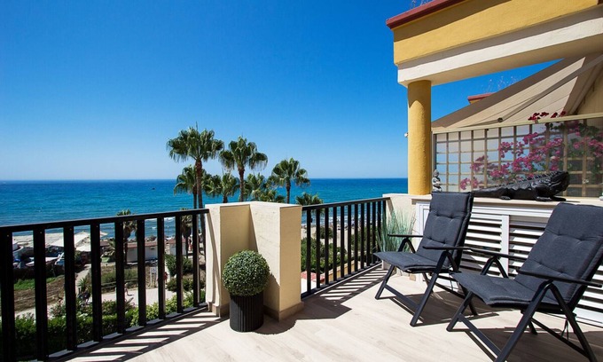 Nikki Beach Apartment | Stunning beach front penthouse with fantastic sea views
