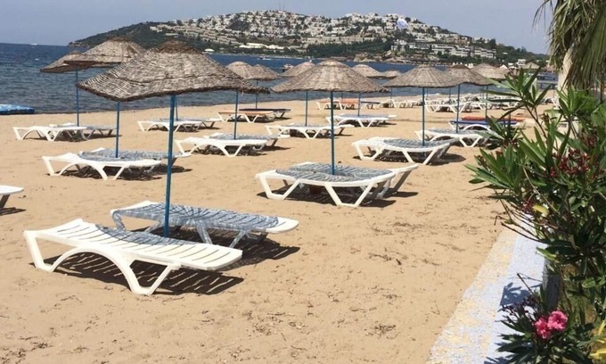 Kadıkale Apartment | Stunning beachfront apartment