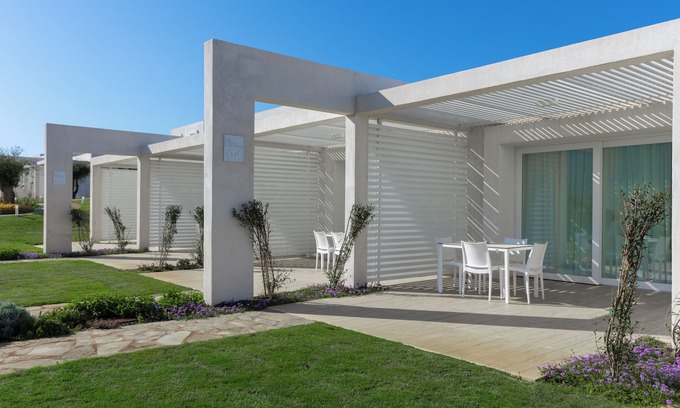 La Pelosa Apartment | Stunning Capo Falcone Charming Apartments no9821