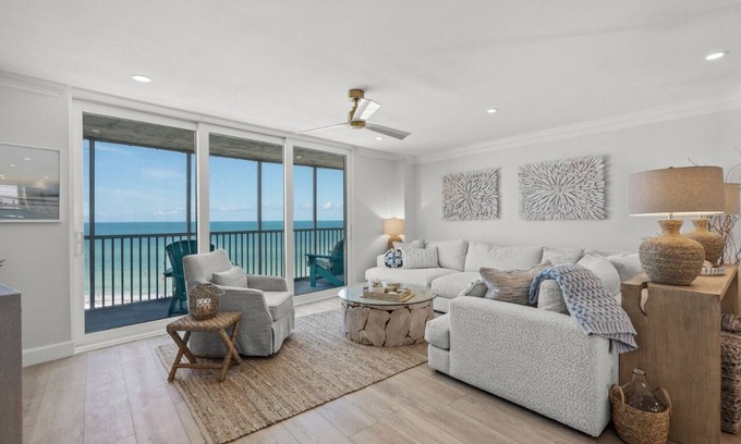 Siesta Key Condo | Stunning Condo at Crystal Sands on Siesta Key!
