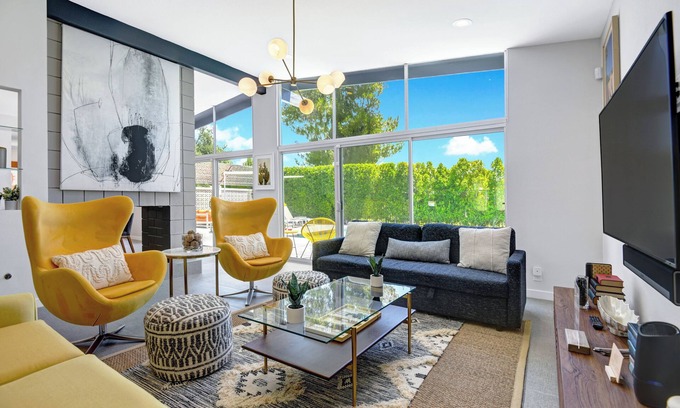 Palm Springs House | Stunning Dog-Friendly Retreat With Private Pool, Fireplace, BBQ and More