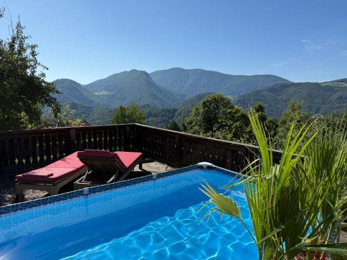 Vransko Apartment | Stunning Hills View Apartment Vransko