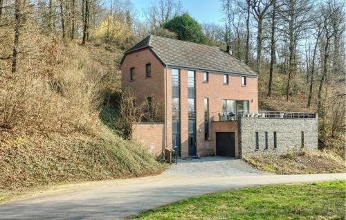 Barvaux House | Stunning Home In Durbuy With Sauna