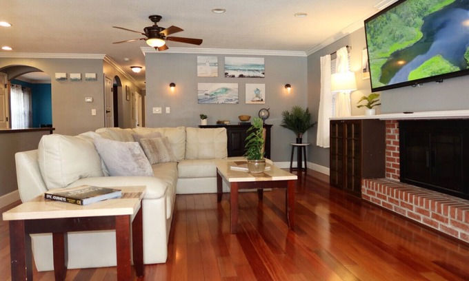Fort Walton Beach House | Stunning house with Pool and Hot tub