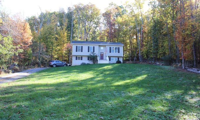 Kabletown House | Stunning House! Minutes From Shenandoah River