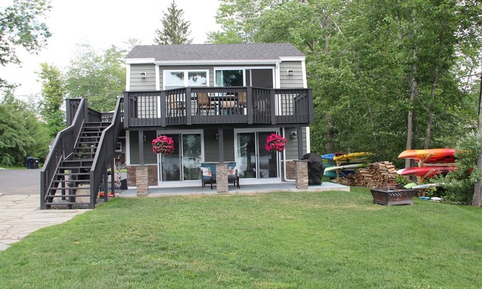 Winnisquam House | Stunning Lake Winnisquam Waterfront House with Dock