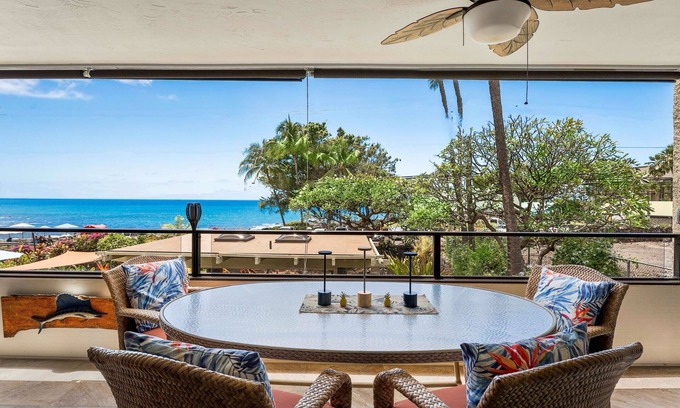 Kailua-Kona Villa | Stunning open views of the deep blue ocean, AC, 2B2B, 1 Min Beach, Snorkel