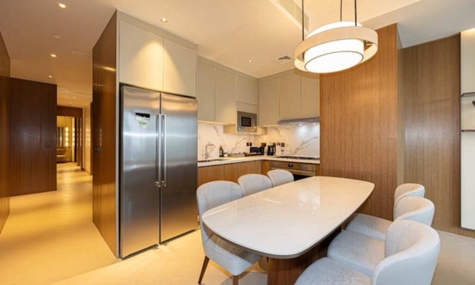 Jumeirah Lake Towers Apartment | Stunning Opera 3BR Apartment