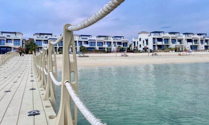 Palm Jumeirah Villa | Stunning Palm Villa with Roof Garden, Pool, Beach