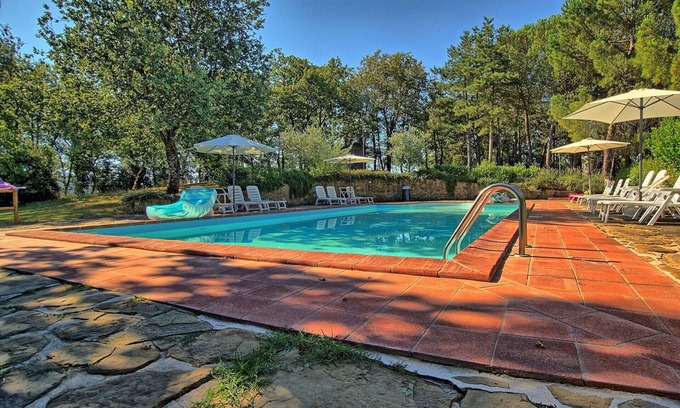 Bucine Villa | Stunning private villa for 10 guests with WIFI, private pool, TV, veranda and panoramic view
