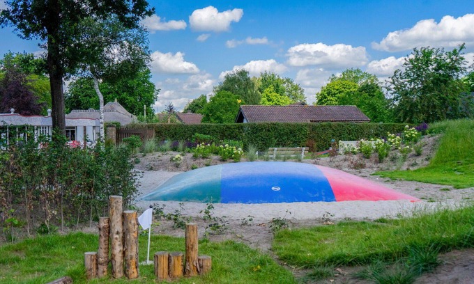 Kaatsheuvel House | Stunning private villa for 6 guests with pool, WIFI, TV and terrace