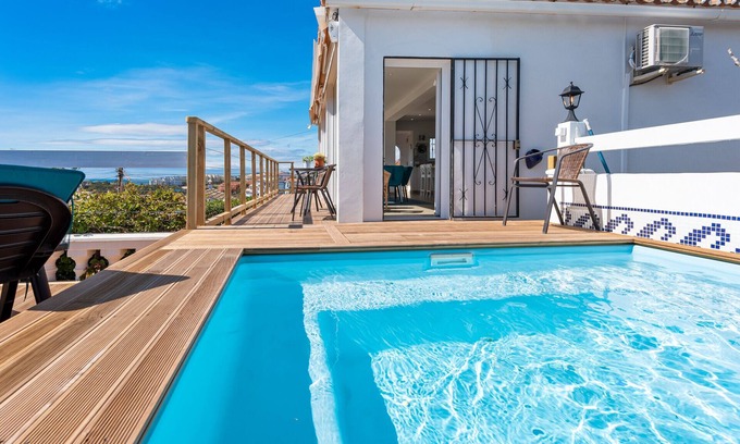 El Faro Villa | Stunning Private Pool Villa in El Faro by Costarentals - Ref 05