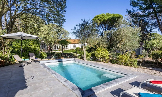 Beziers House | Stunning private villa with A/C, private pool, WIFI, TV, patio, pets allowed and panoramic view