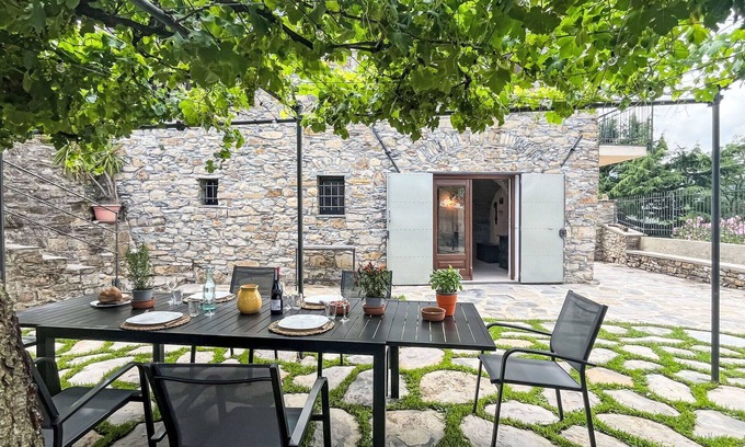 Lucinasco House | Stunning private villa for 7 guests with WIFI and patio