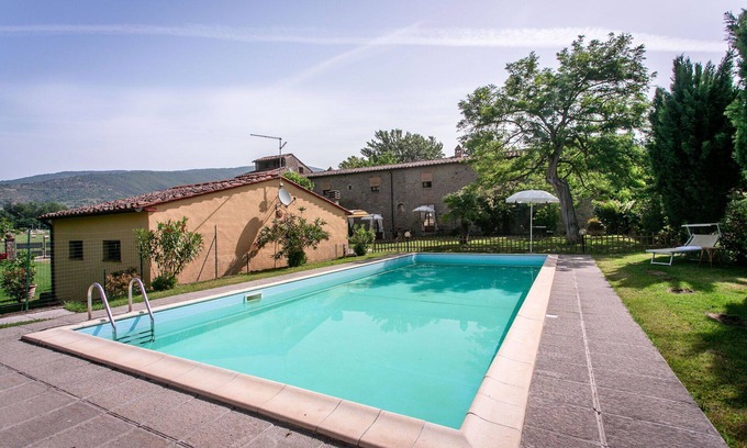 Sodo Villa | Stunning private villa for 18 guests with WIFI, private pool, A/C and TV