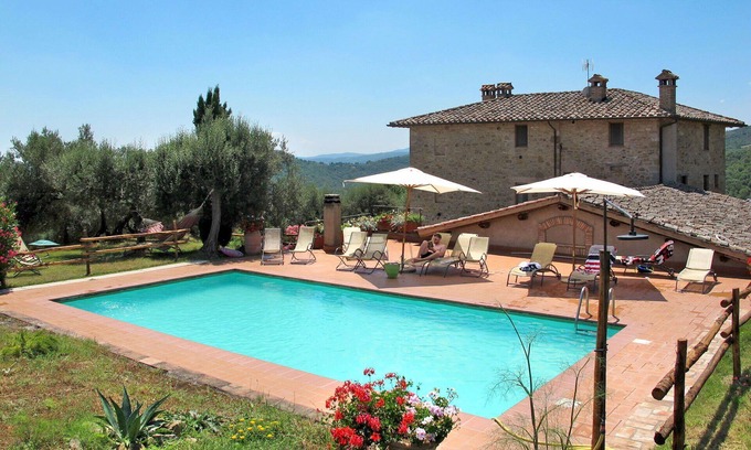 Teverina di Cortona Villa | Stunning private villa with private pool, WIFI, TV, patio, pets allowed and panoramic view