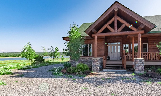 Island Park Cabin | Stunning property with water and mountain views - Sleeps 10
