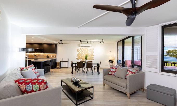 Kihei Condo | STUNNING REMODEL-OCEAN VIEWS-ALL NEW MODERN FINISHES-AC-METICULOUS CLEANING