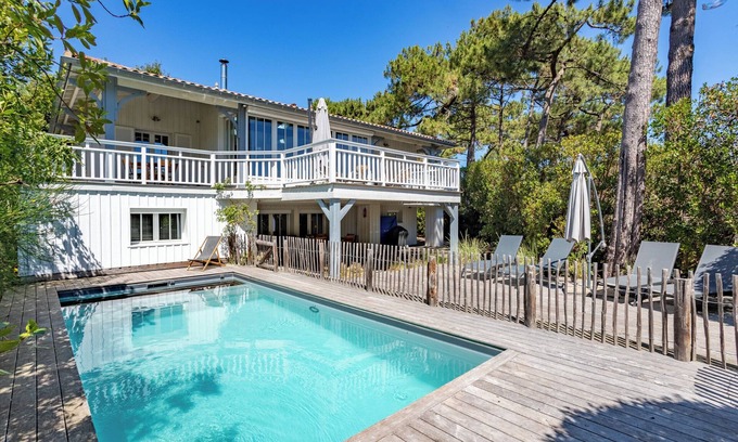 Cap-Ferret Villa | Stunning villa with pool, Bassin view