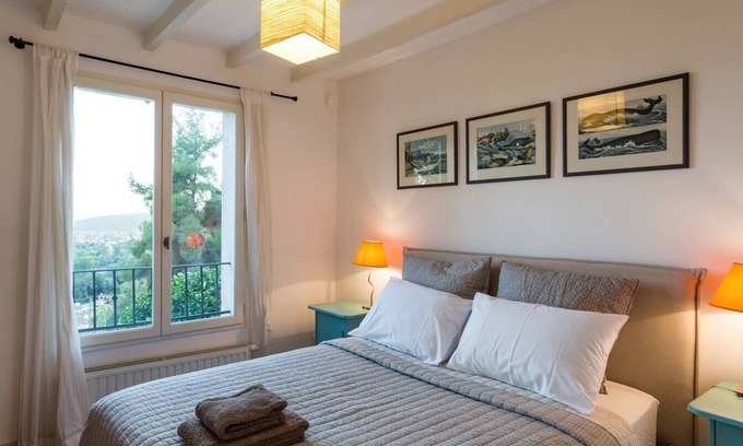 Peymeinade House | Stunning villa with pool, A/C, BBQ area