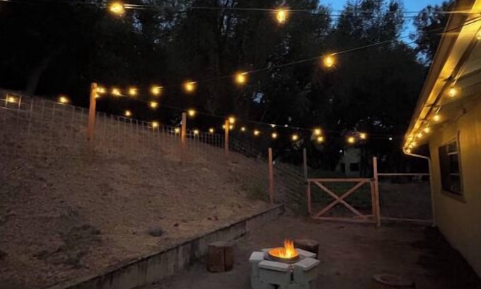 Oakhurst House | Stunning Yosemite and bass lake house!