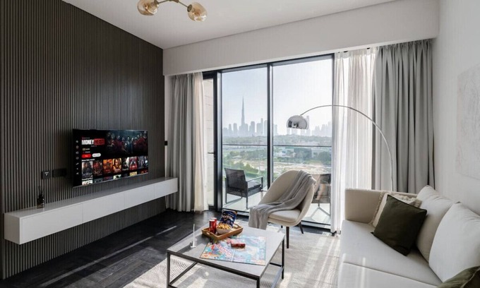Jadaf Apartment | Stylish 1BR with Dubai Skyline & Burj Khalifa View
