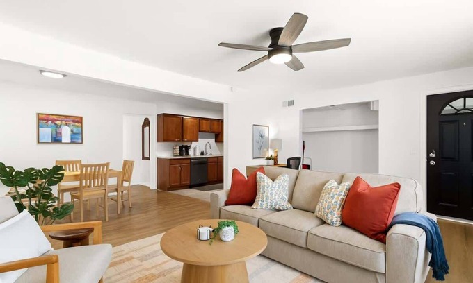 Royal Oak Apartment | Stylish 1st-Floor Close to Downtown Royal Oak